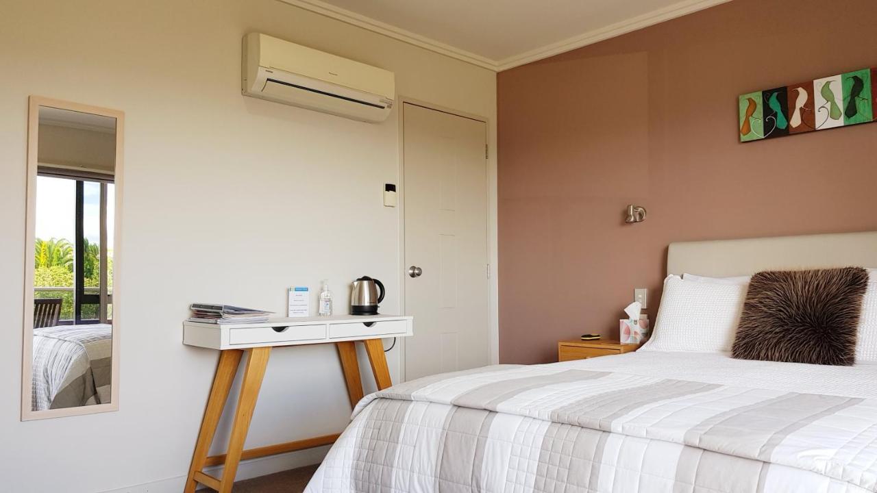Rotorua Views B&B/Apartment エクステリア 写真
